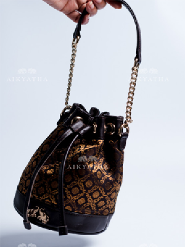 Aikyatha Black Kanjivaram Potli - 0033N600228036