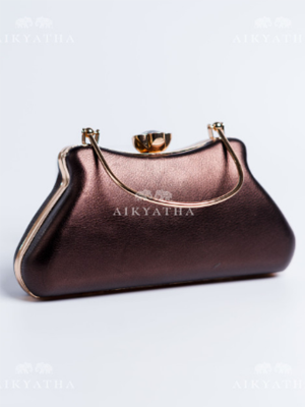 Aikyatha Brown Leather Clutch - 0033N600190032