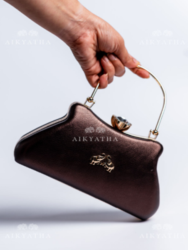 Aikyatha Brown Leather Clutch - 0033N600190032