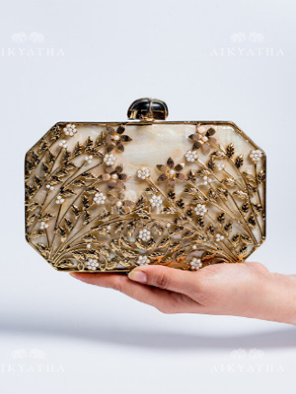 Aikyatha Gold Stone Clutch - 0033N600190162