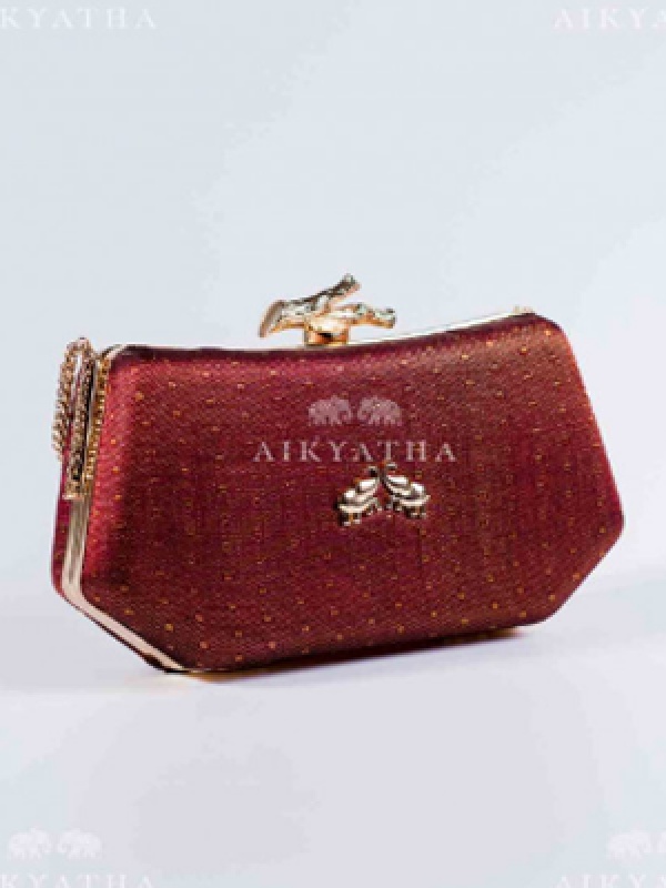 Aikyatha Maroon Kanjivaram Clutch - 0033N600190108