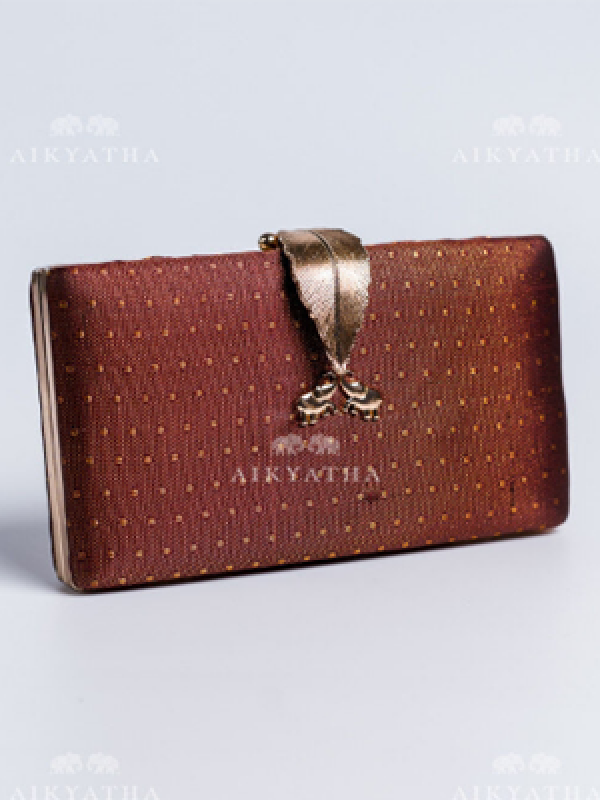 Aikyatha Maroon Kanjivaram Clutch - 0033N600228051
