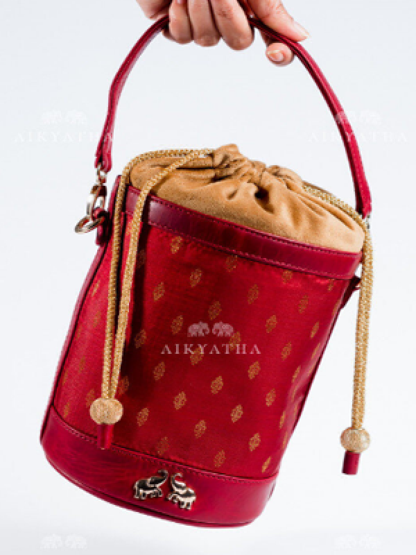 Aikyatha Maroon Kanjivaram Potli - 0033N600191024