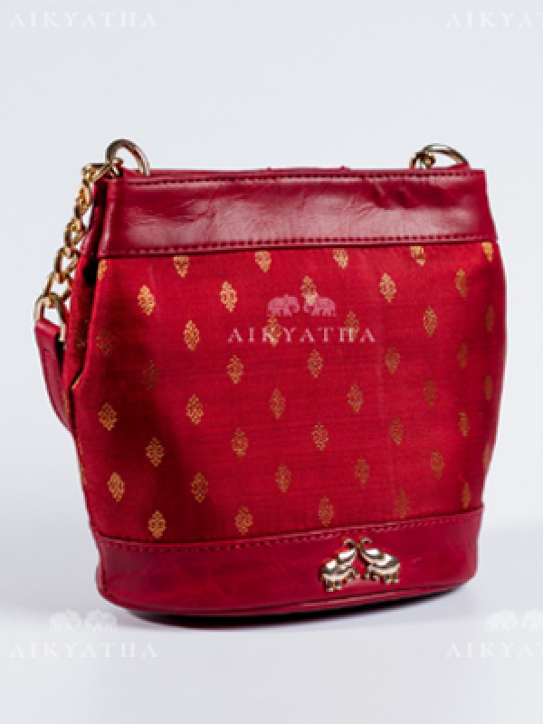 Aikyatha Maroon Kanjivaram Potli - 0033N600191079