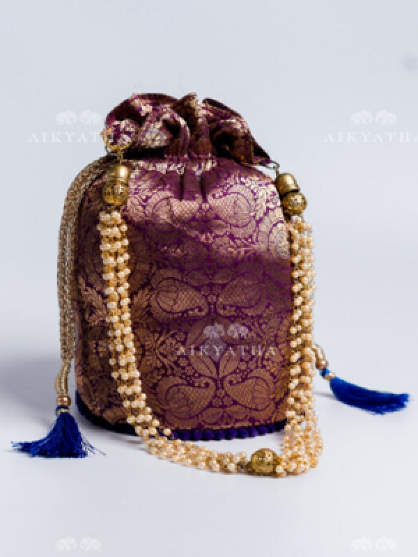 Aikyatha Purple Banarasi Potli - 0033N600331001
