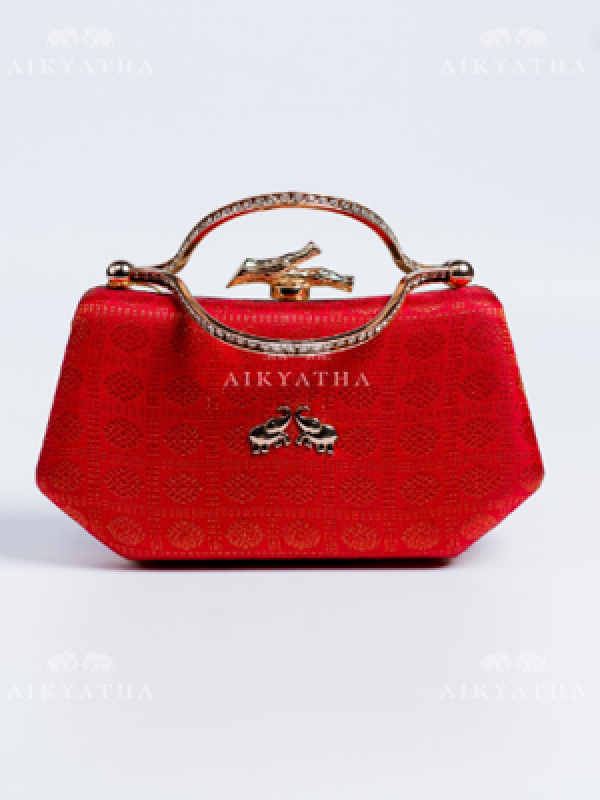 Aikyatha Red Kanjivaram Clutch - 0033N600315042