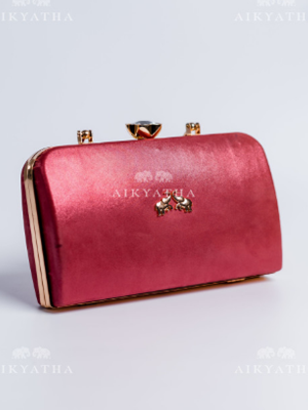 Aikyatha Red Leather Clutch - 0033N600190042