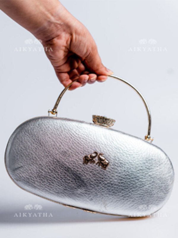 Aikyatha Silver Leather Clutch - 0033N600190026