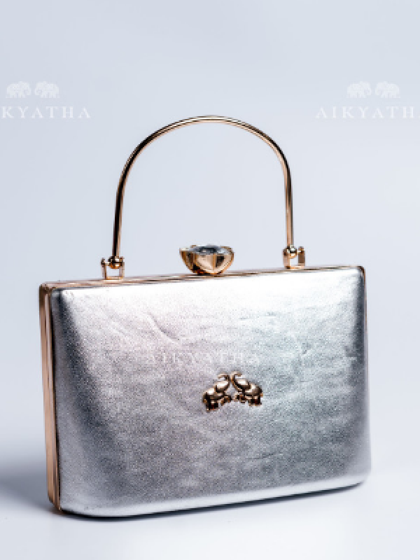 Aikyatha Silver Leather Clutch - 0033N600190039