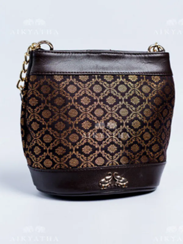 Aikyatha Black Kanjivaram Potli - 0033N600191051