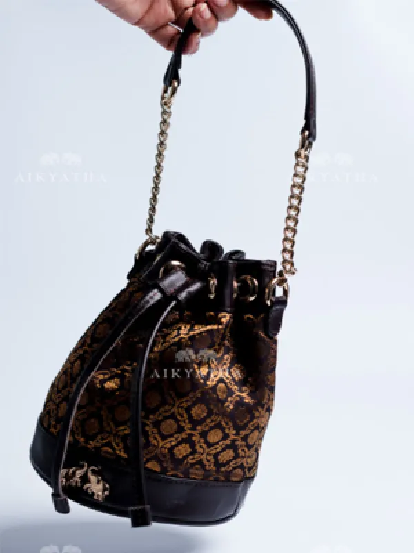 Aikyatha Black Kanjivaram Potli - 0033N600228036