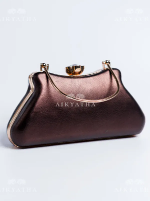 Aikyatha Brown Leather Clutch - 0033N600190032