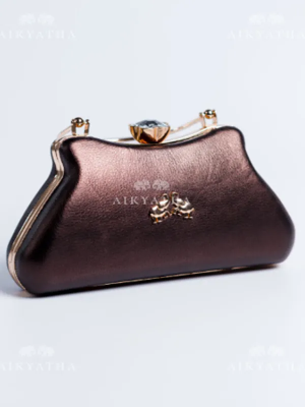 Aikyatha Brown Leather Clutch - 0033N600190032