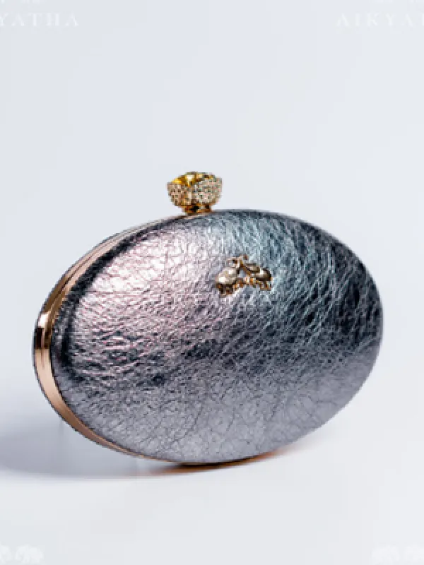 Aikyatha Grey Leather Clutch - 0033N600190050