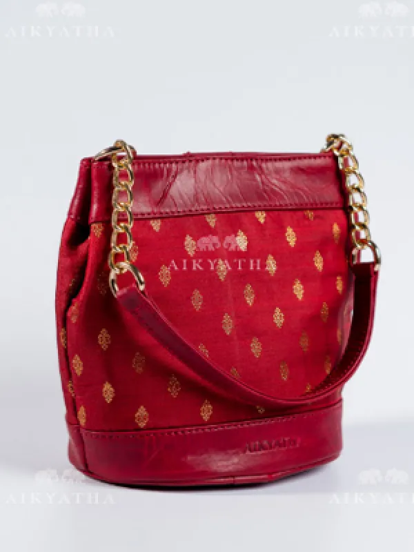 Aikyatha Maroon Kanjivaram Potli - 0033N600191079