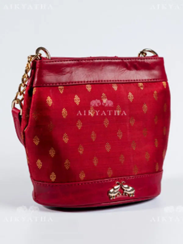 Aikyatha Maroon Kanjivaram Potli - 0033N600191079