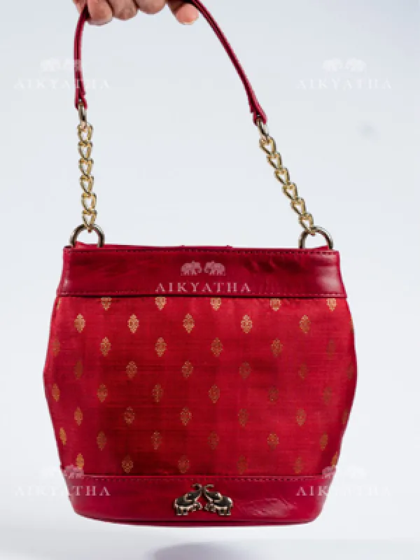Aikyatha Maroon Kanjivaram Potli - 0033N600191079