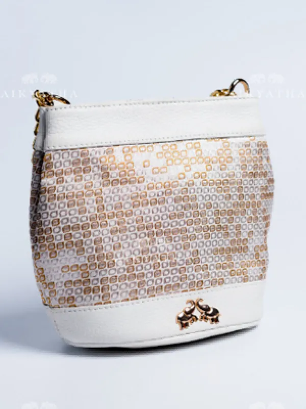 Aikyatha Off - white Banarasi Potli - 0033N600191067